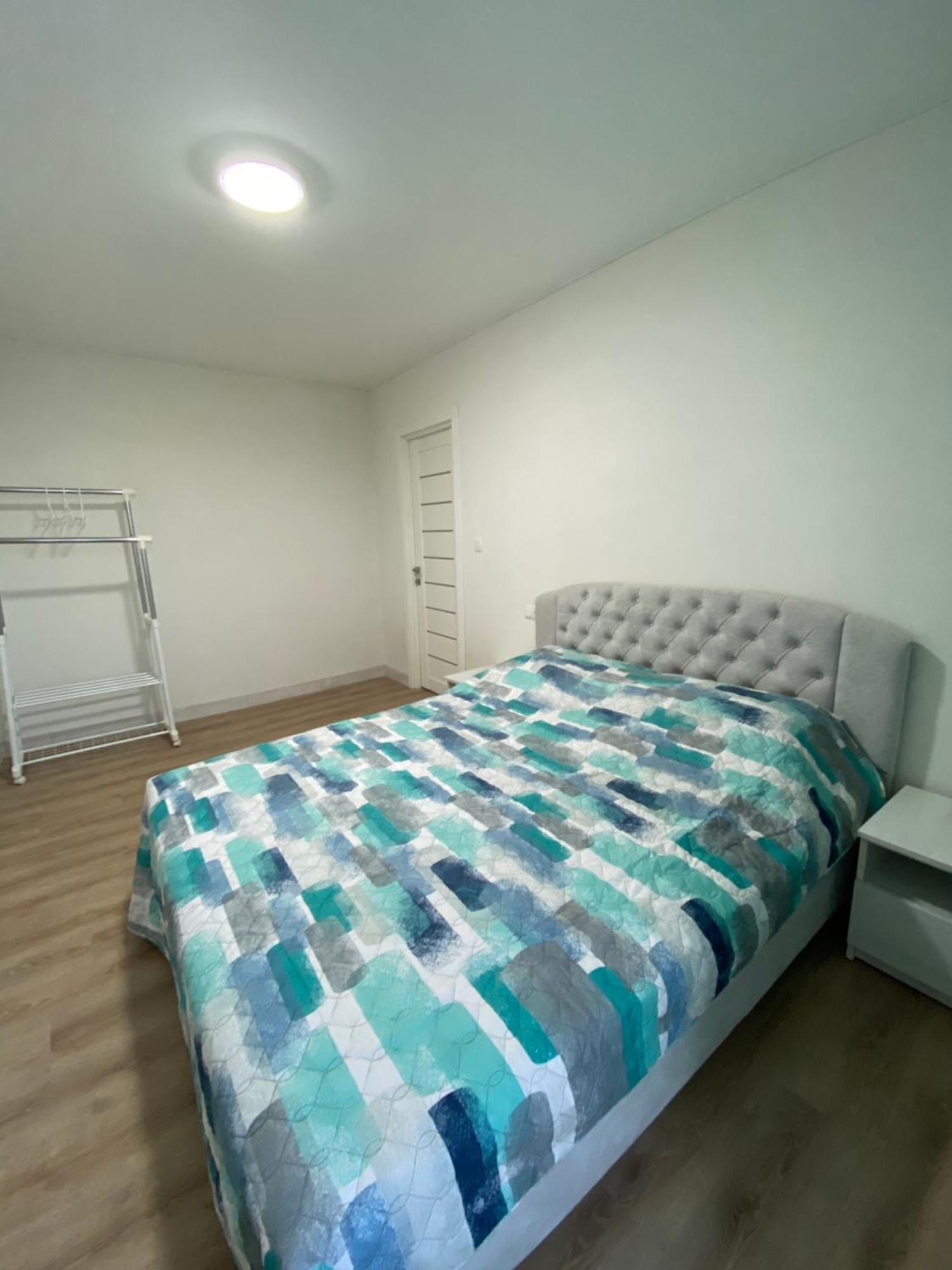 Апартаменти Panorama Vinița Exterior foto